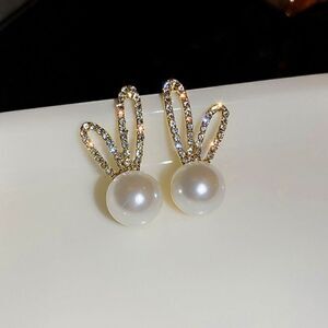 NEW PEARL & CUBIC ZIRCONIA BUNNY EASTER STUD EARRINGS